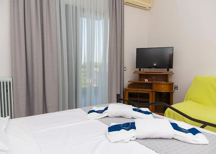 Athina 2* Asprovalta