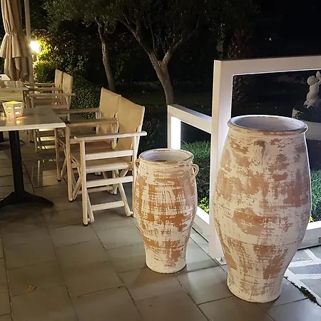 Athina فندق أسبروبالتا