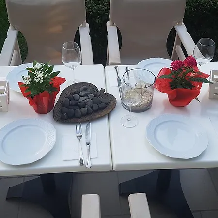Athina Hotel