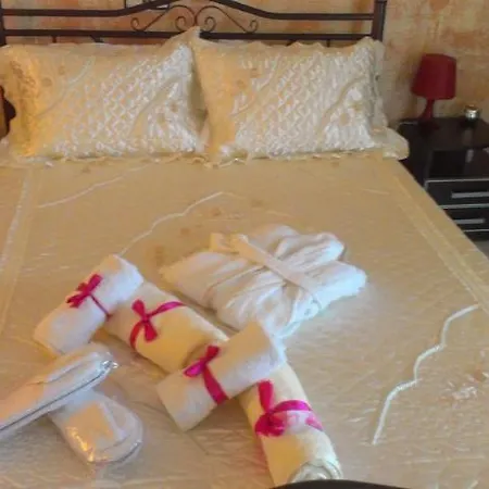 Athina Hotel 2*