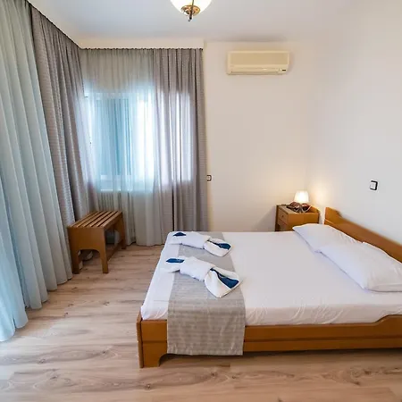 Hotel Athina 2*