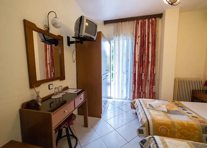Athina Otel 2*